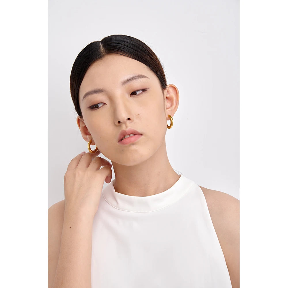 Brinco Basic Minimalist Khosh Brands